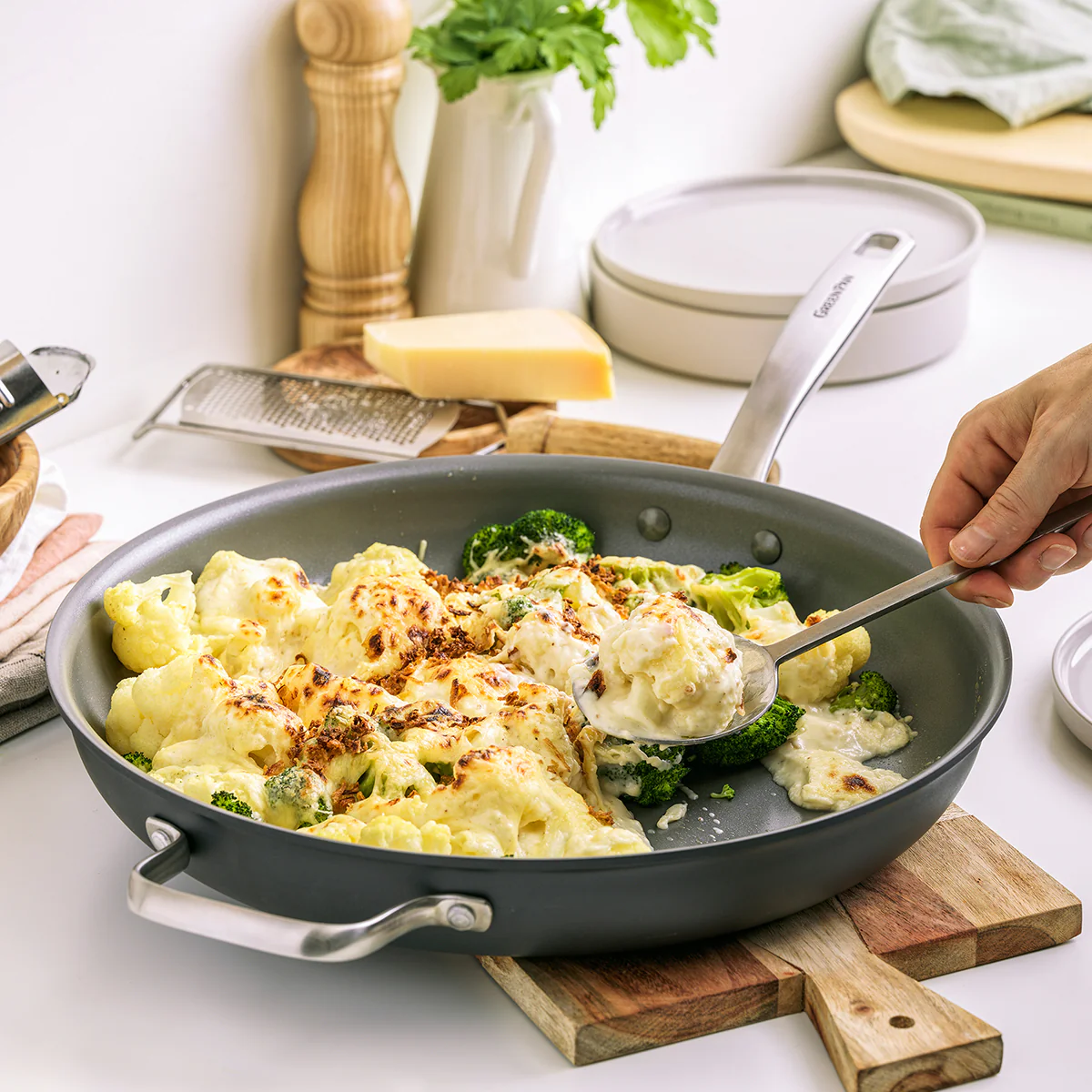 Chatham Ceramic Nonstick 13.5 Frypan