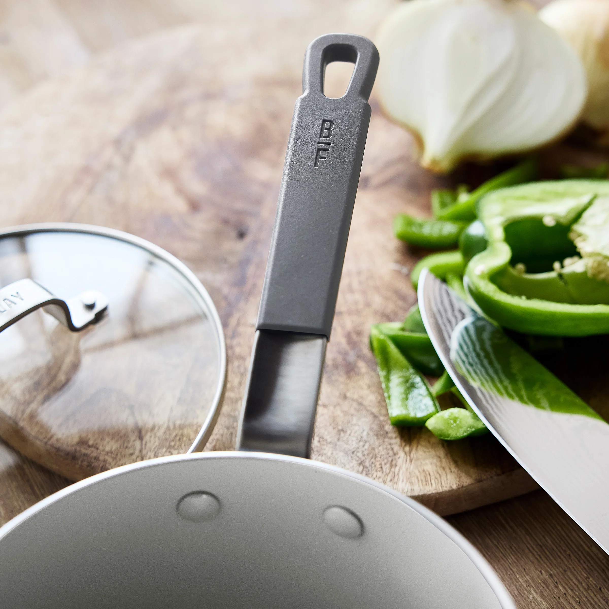 Bobby Flay by GreenPan Professional Ceramic Nonstick 1.6-Quart Saucepan with Lid | Graphite