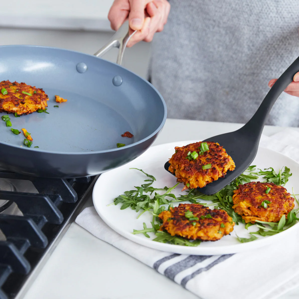 Platinum Silicone Solid Turner | Gray