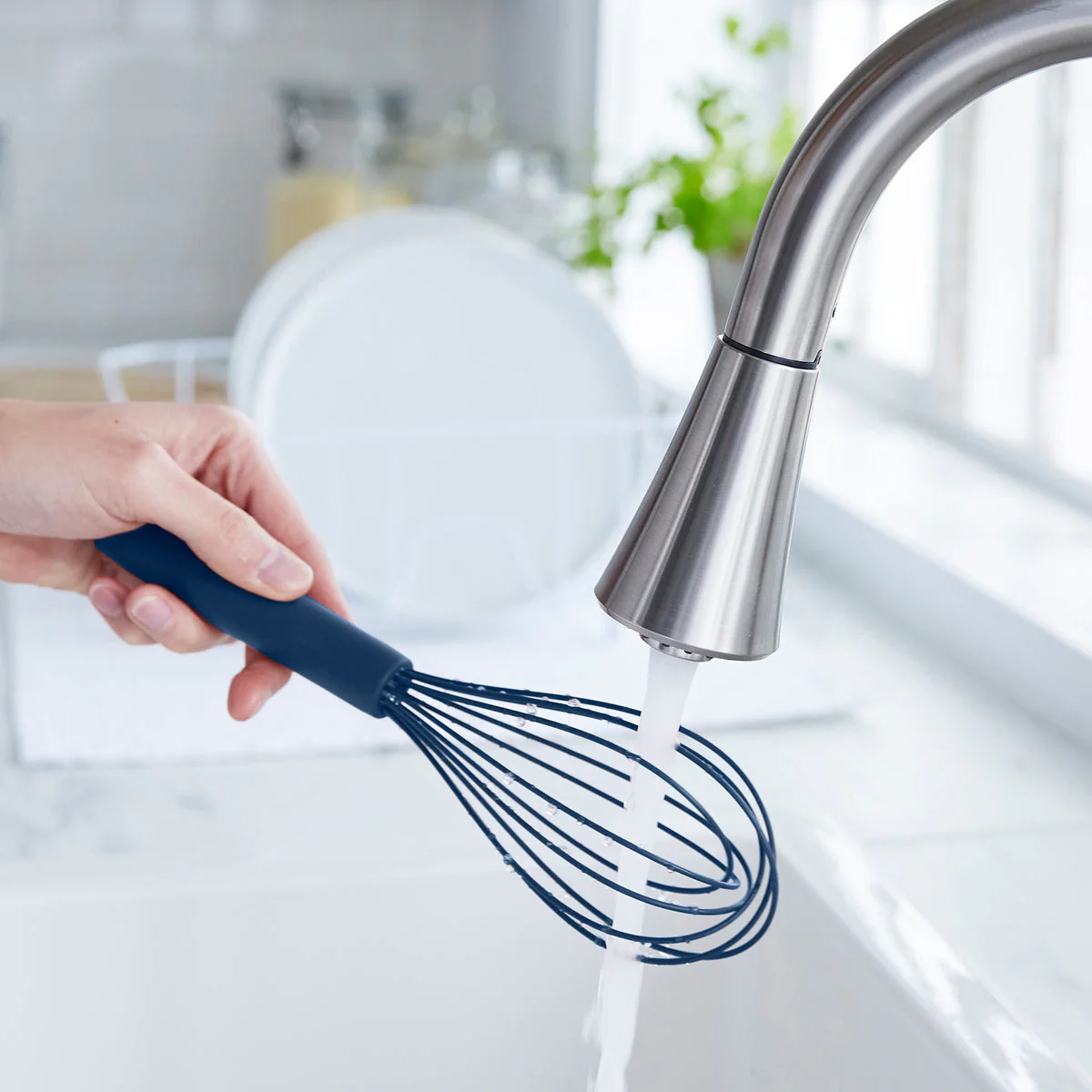 Platinum Silicone Whisk | Navy