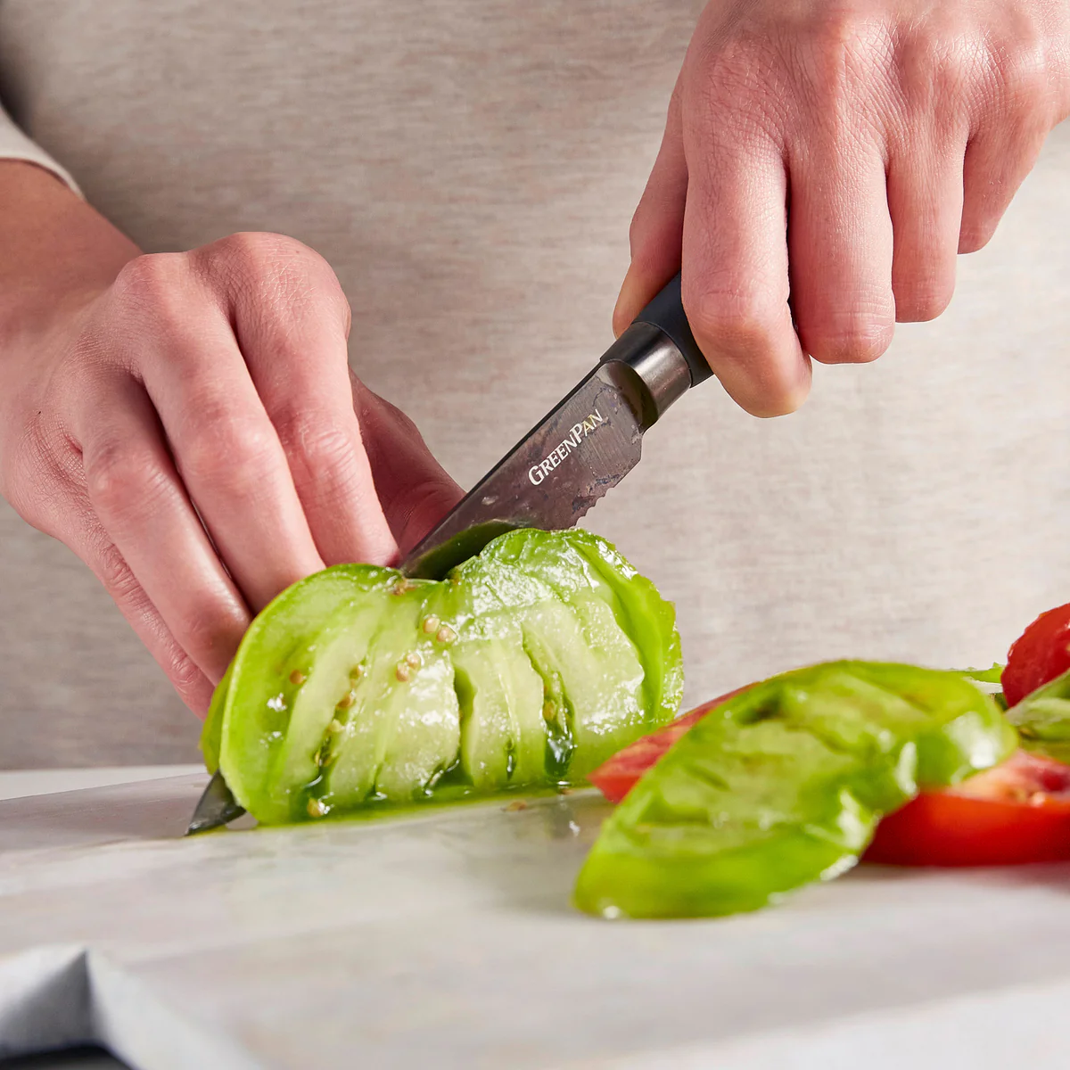 Titanium Cutlery 5 Serrated Utility Knife | Gray