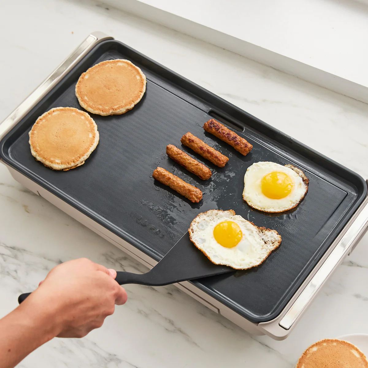 Advanced Griddle with Warming Drawer | Clay