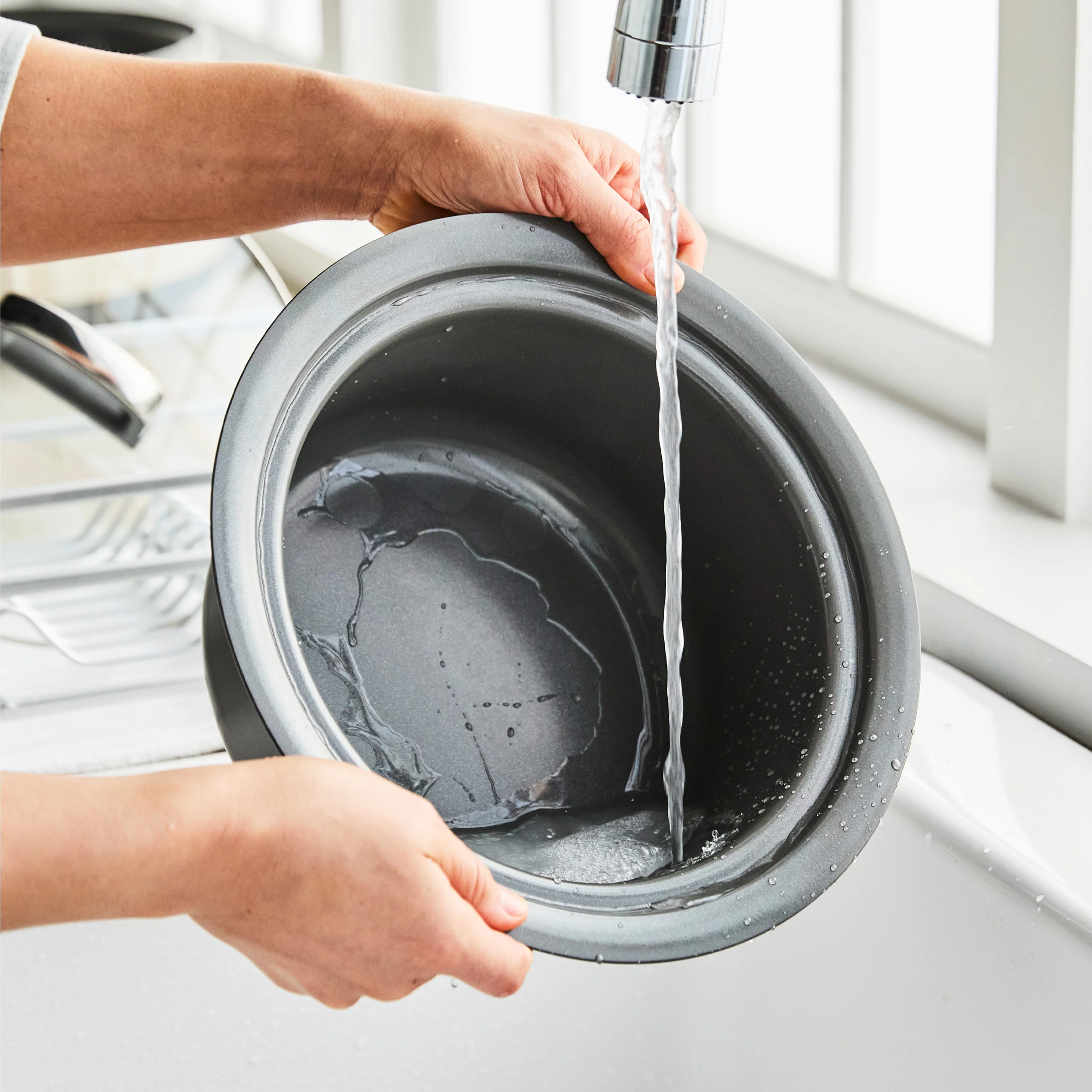 Bistro 4-Quart Slow Cooker with In-Pot Browning | Macadamia