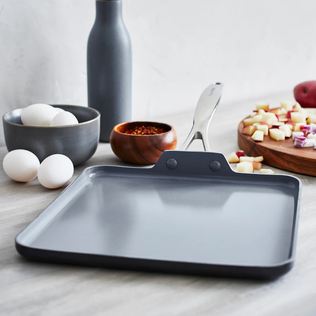 Valencia Pro Ceramic Nonstick 11 Square Griddle