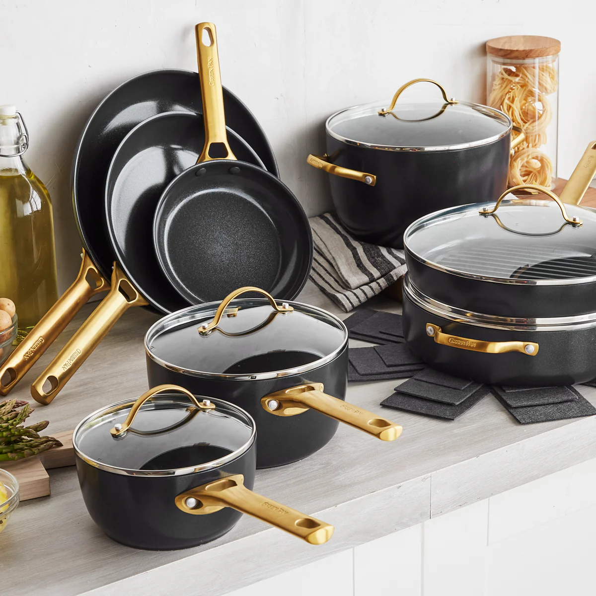 Reserve Ceramic Nonstick 13-Piece Cookware Set | Black