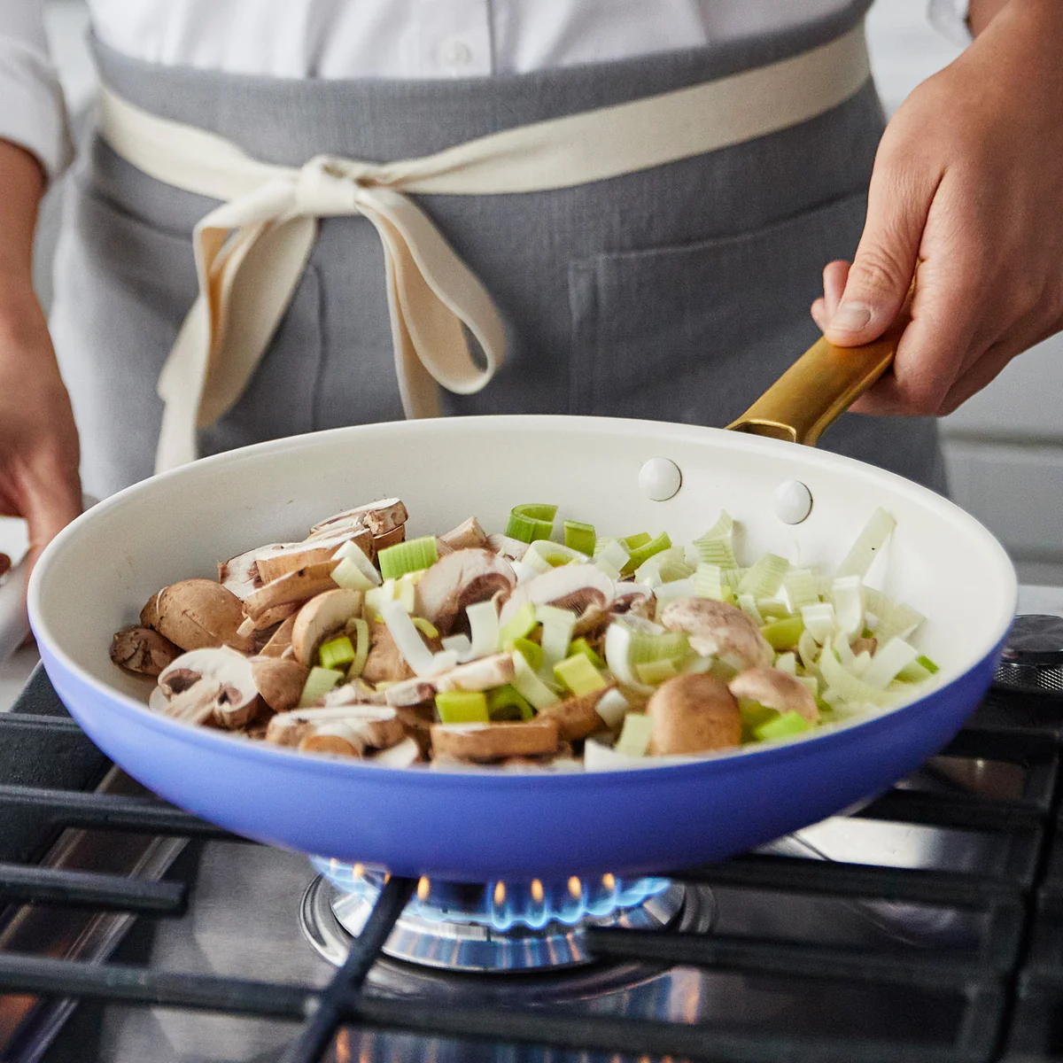 Reserve Ceramic Nonstick 8, 10 and 12 Frypan Set | Wisteria