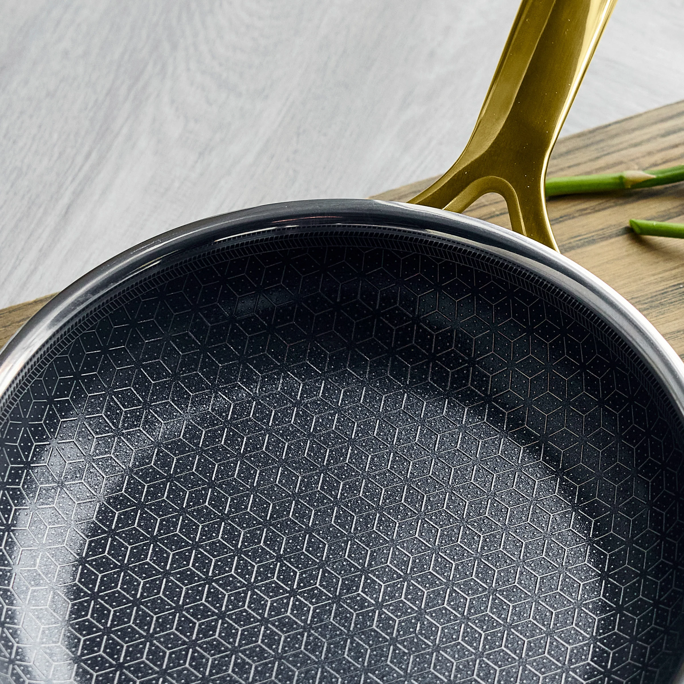 Spectra Gold Thermobond Hybrid Ceramic Nonstick 8, 10 and 12 Frypan Set