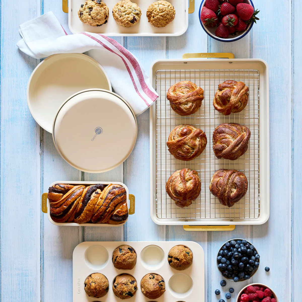 Reserve Bakeware 13 x 9 Rectangular Pan | Cream