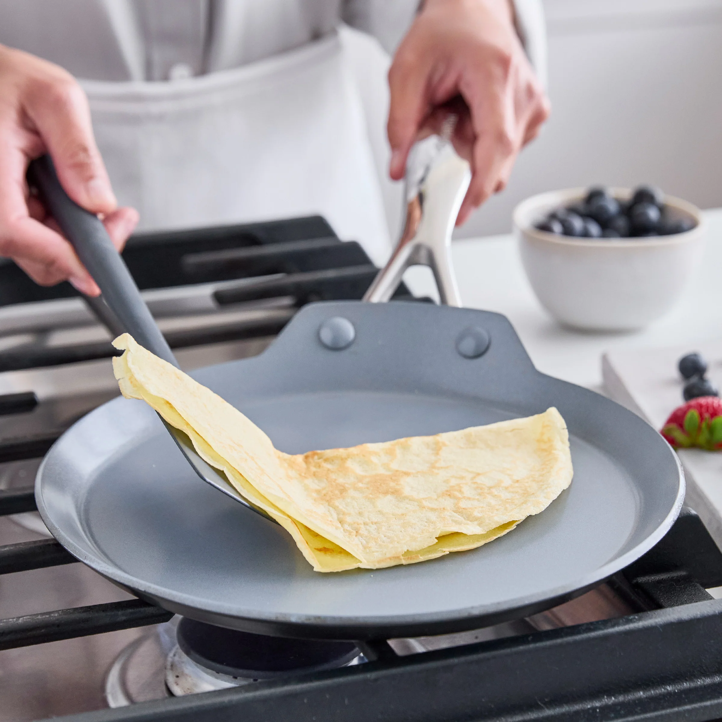 Valencia Pro Ceramic Nonstick 9.5 Crepe Pan