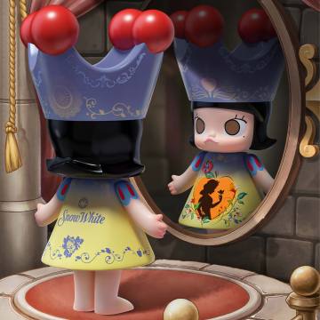 POP MART MEGA ROYAL MOLLY 1000% Snow White