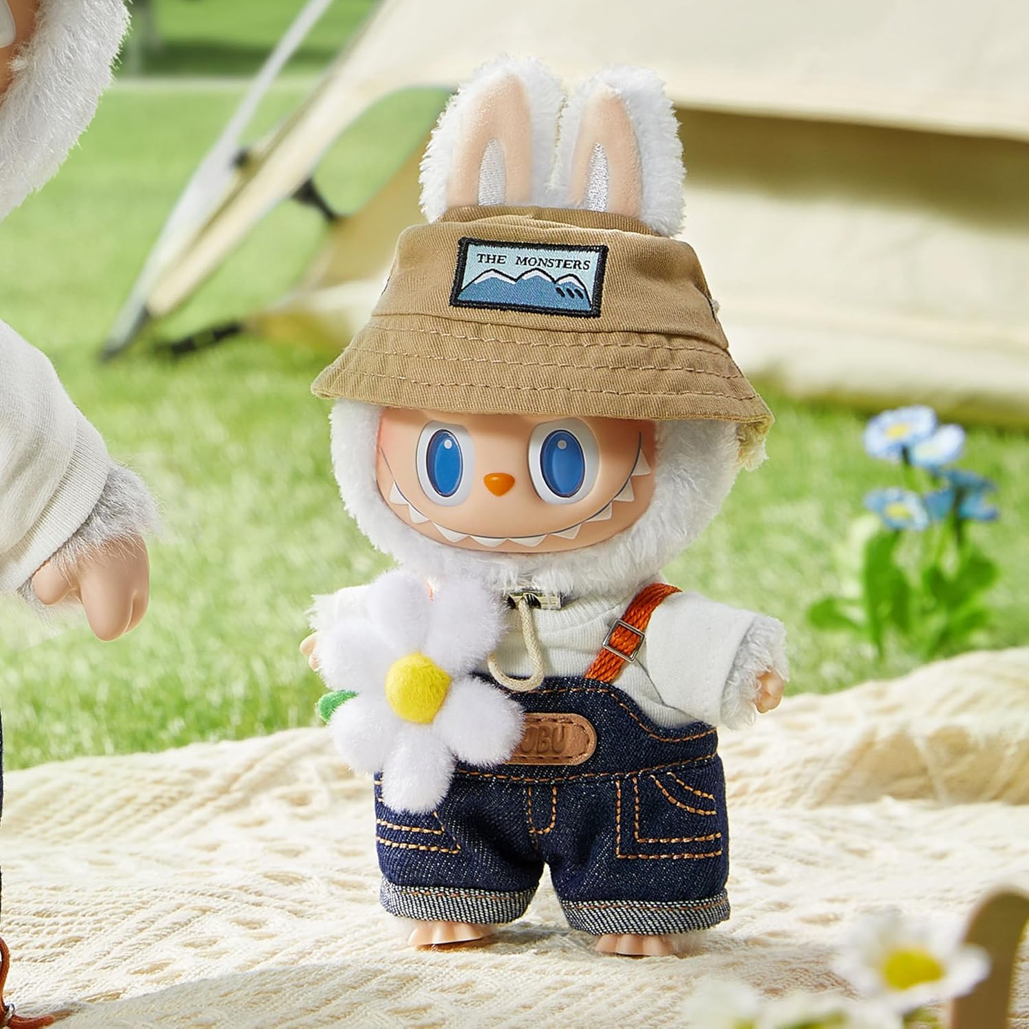 POP MART The Monsters Fall in Wild Series-Vinyl Plush Doll Pendant Action Figure，1pc