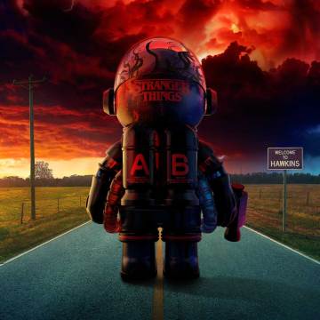 POP MART MEGA SPACE MOLLY 1000% Stranger Things