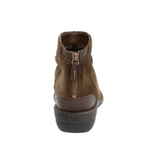 Clarks Avington Swan