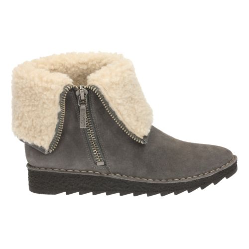 Clarks Olso Beth