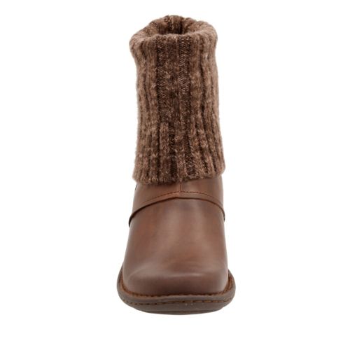 Clarks Avington Style