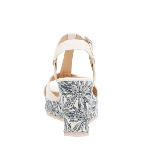 Clarks Adesha River - Wide Fit