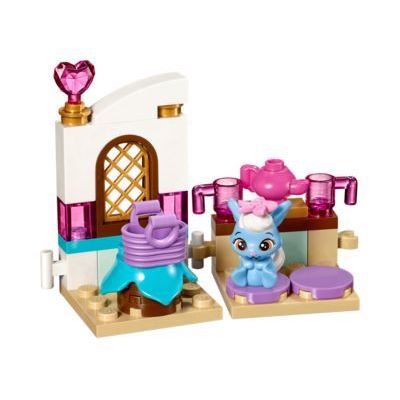 LEGO Berrys Kitchen