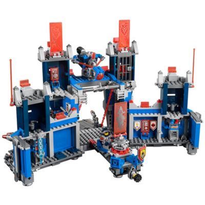 LEGO The Fortrex