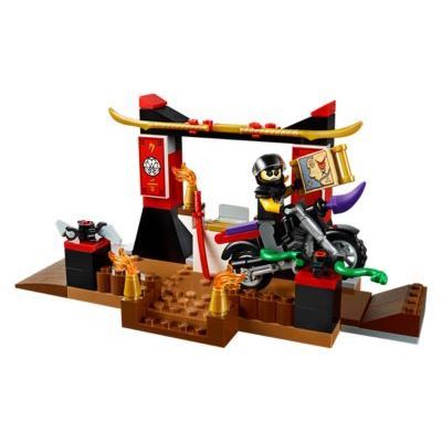 LEGO Zanes Ninja Boat Pursuit
