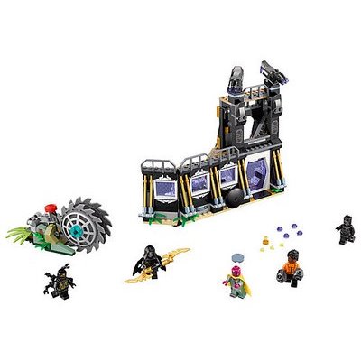 LEGO Corvus Glaive Thresher Attack
