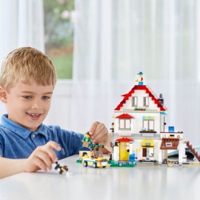 LEGO Modular Family Villa