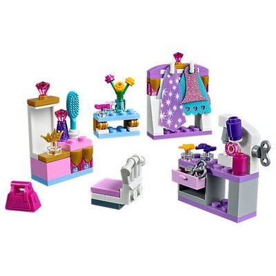 LEGO Mini-Doll Dress-Up Kit