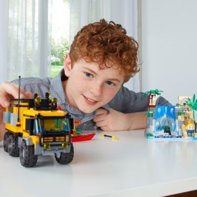 LEGO Jungle Mobile Lab