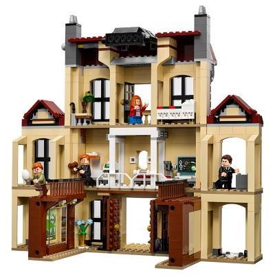 LEGO Indoraptor Rampage at Lockwood Estate