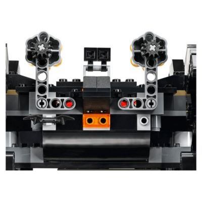 LEGO Knightcrawler Tunnel Attack