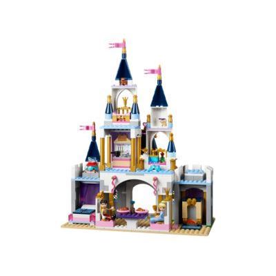 LEGO Cinderellas Dream Castle