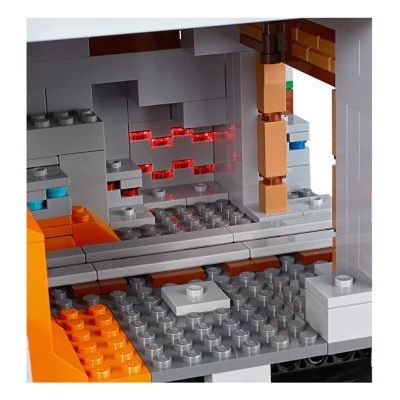 LEGO The Mountain Cave