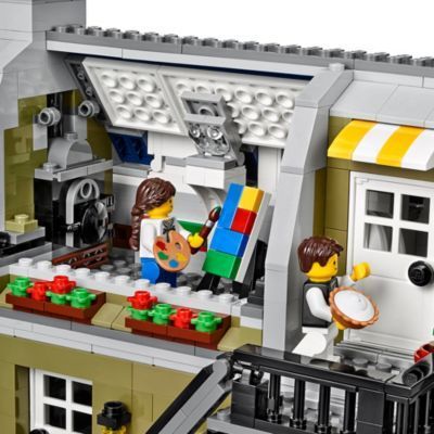 LEGO Parisian Restaurant