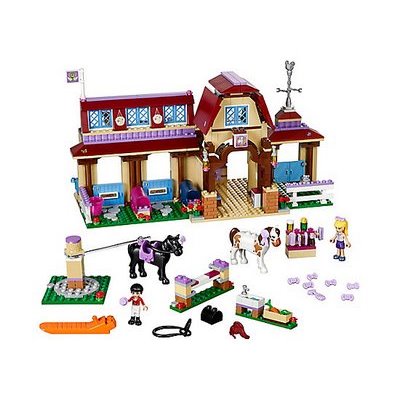 LEGO Heartlake Riding Club