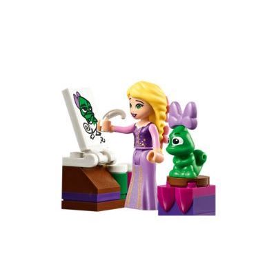 LEGO Rapunzels Castle Bedroom