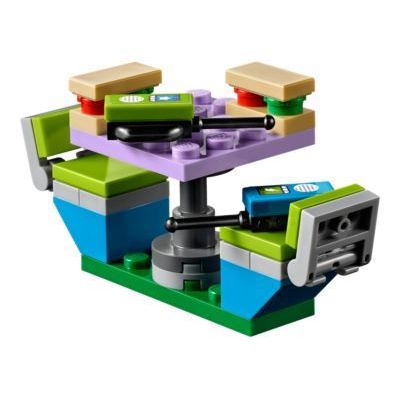 LEGO Mias Camper Van