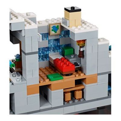 LEGO The Mountain Cave
