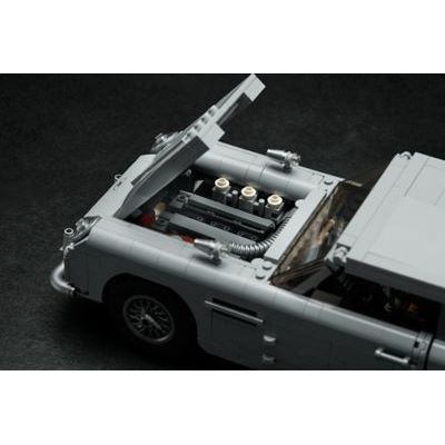 LEGO James Bond™ Aston Martin DB5