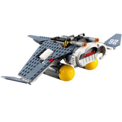 LEGO Manta Ray Bomber