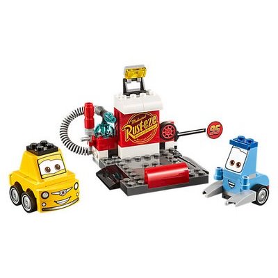 LEGO Guido and Luigis Pit Stop