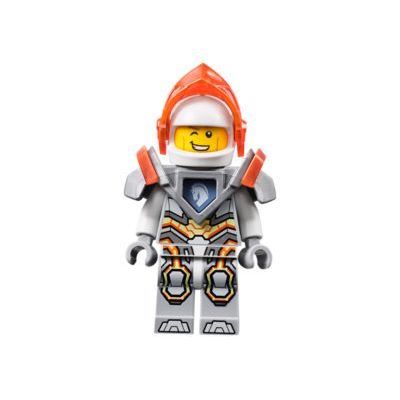 LEGO Lance vs. lightning