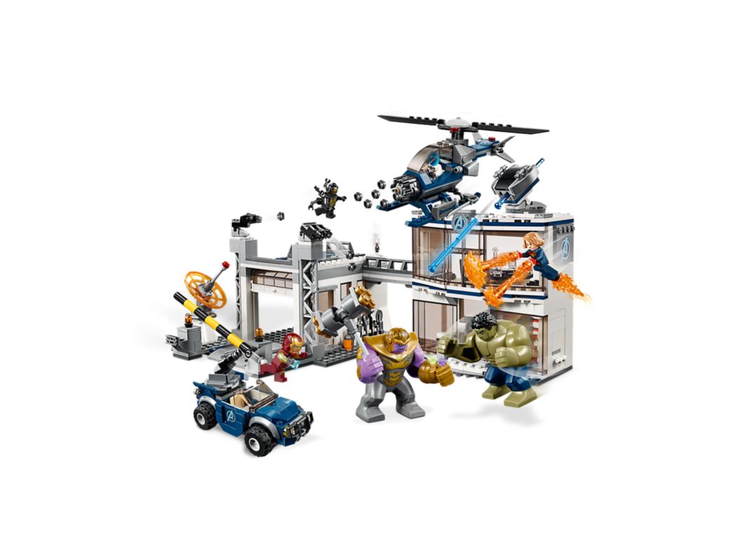 LEGO Avengers Compound Battle