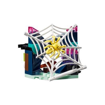 LEGO Azari & the Fire Lion Capture