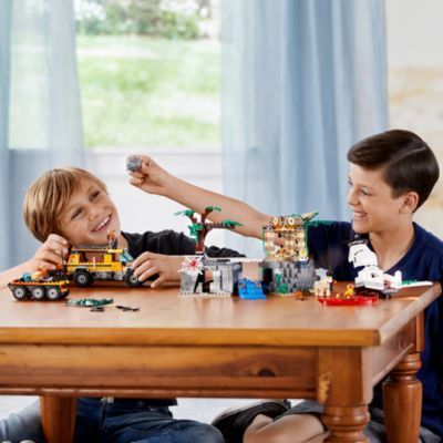 LEGO Jungle Exploration Site