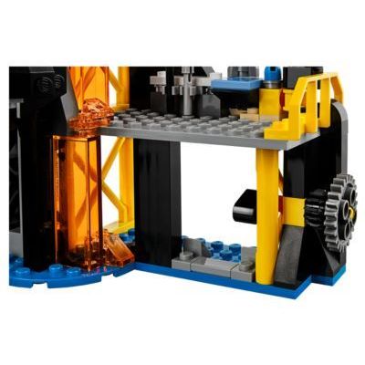 LEGO Garmadons Volcano Lair