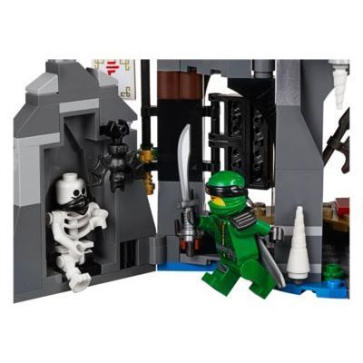 LEGO Temple of Resurrection