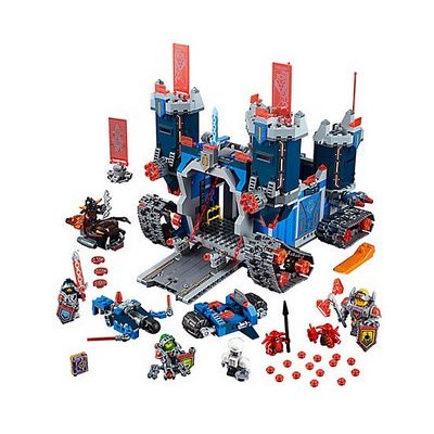 LEGO The Fortrex