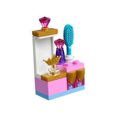 LEGO Mini-Doll Dress-Up Kit