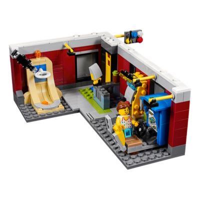 LEGO Modular Skate House