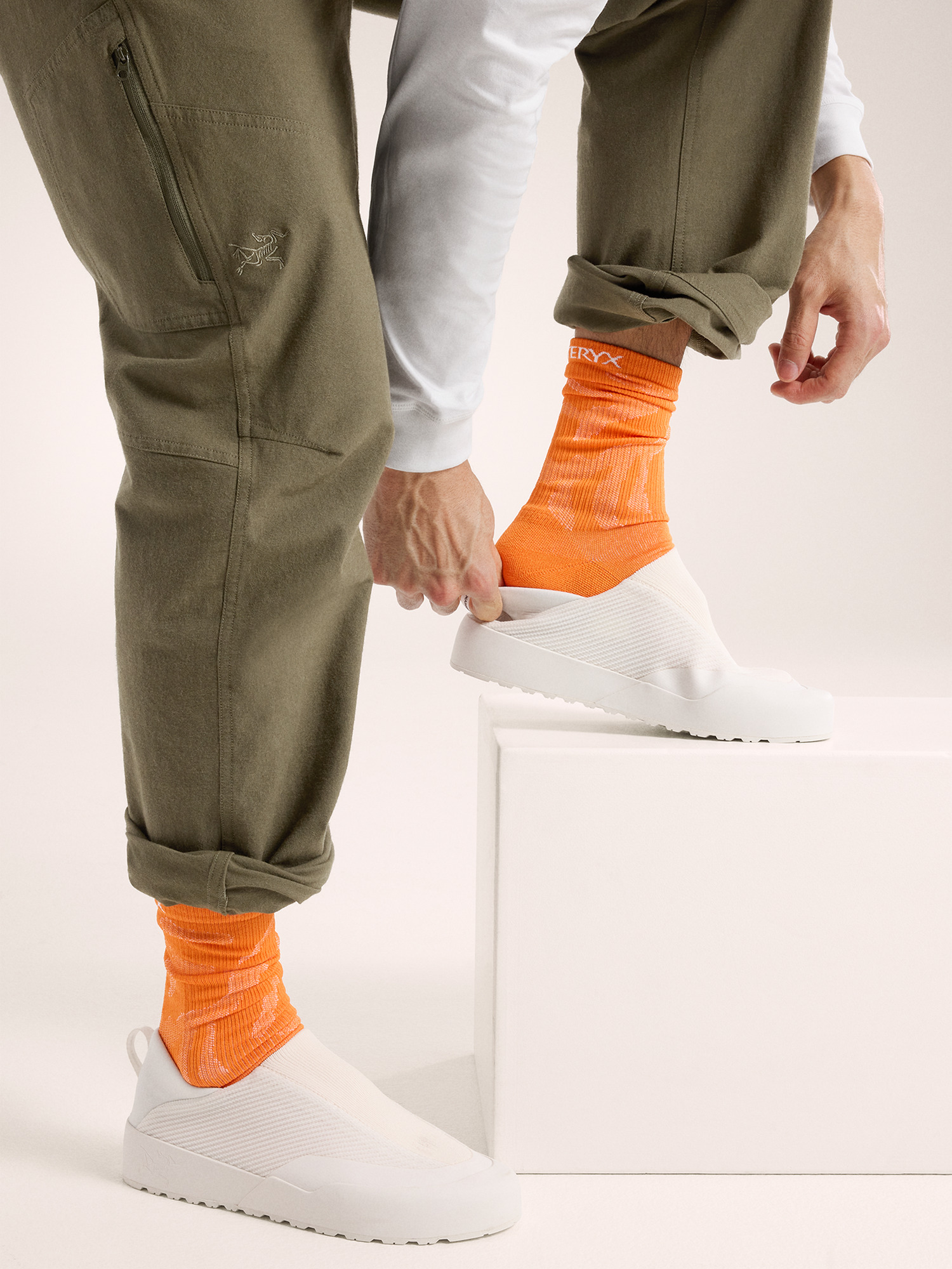 Synthetic Mid Grotto Sock