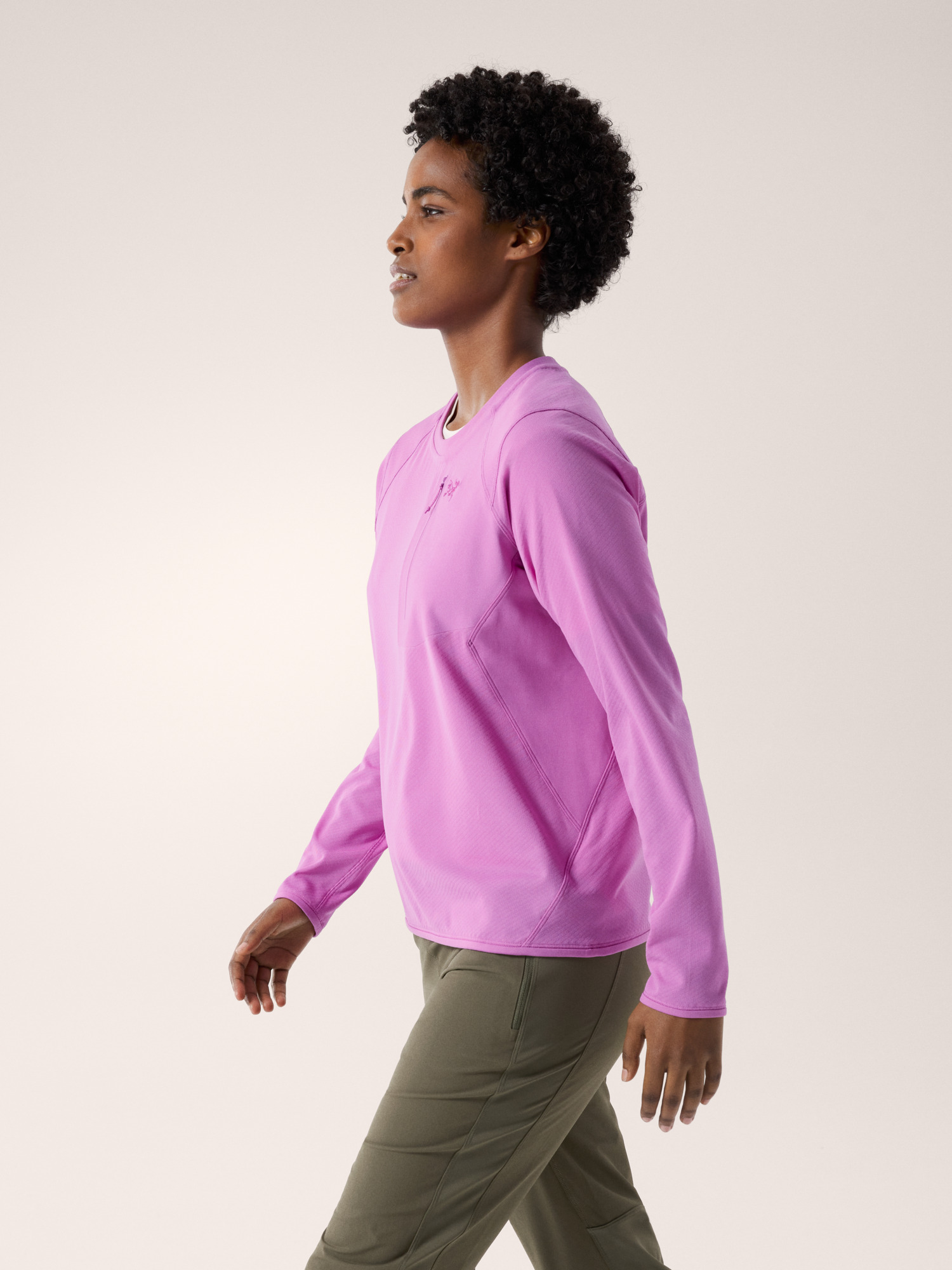 Delta Crew Neck Pullover Women's